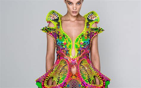 Magic Touch Moeds: The Cutting-Edge Technology Reshaping Fashion